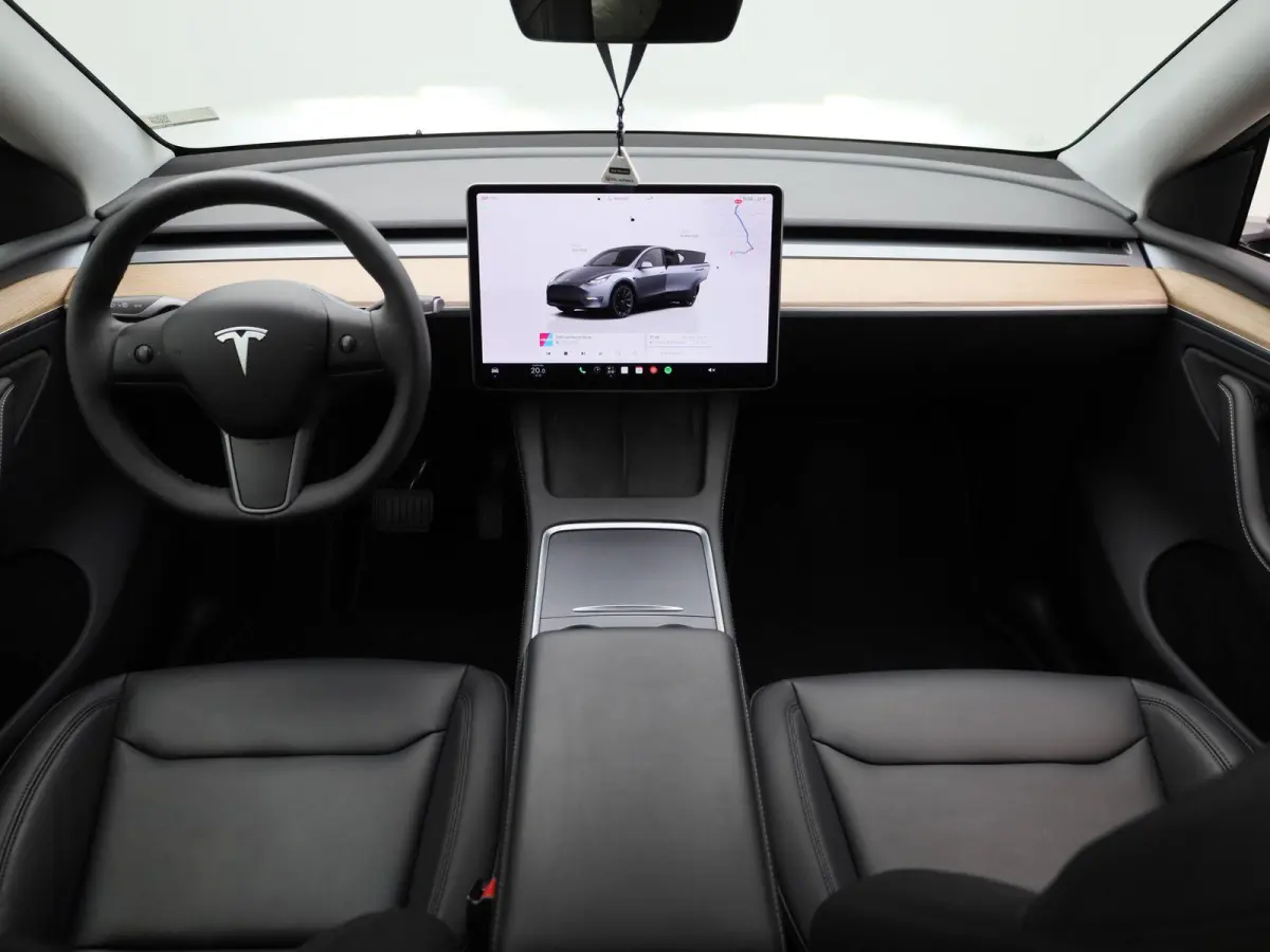 Long Range AWD 75 kWh