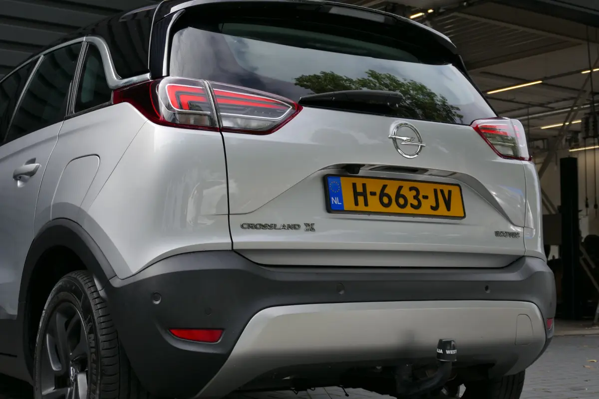 1.2 TURBO 110PK 120 JAAR EDITION / CAMERA / AFN. TREKHAAK / 16"LMV / NAVI / CLIMA / LED / PDC / BLUETOOTH / CRUISECONTROL / 2E EIGENAAR / SCHITTERENDE STAAT !!
