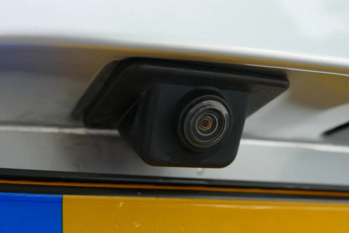 1.2 TURBO 110PK 120 JAAR EDITION / CAMERA / AFN. TREKHAAK / 16"LMV / NAVI / CLIMA / LED / PDC / BLUETOOTH / CRUISECONTROL / 2E EIGENAAR / SCHITTERENDE STAAT !!