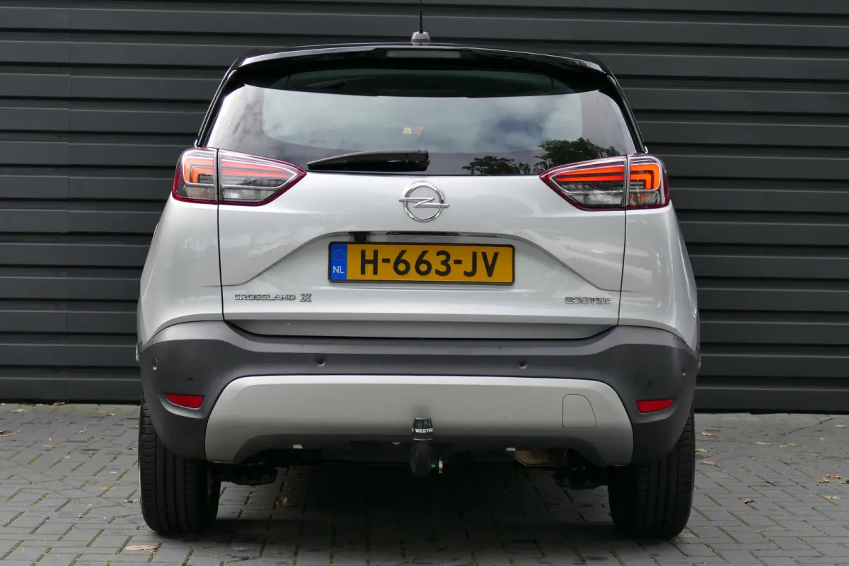 1.2 TURBO 110PK 120 JAAR EDITION / CAMERA / AFN. TREKHAAK / 16"LMV / NAVI / CLIMA / LED / PDC / BLUETOOTH / CRUISECONTROL / 2E EIGENAAR / SCHITTERENDE STAAT !!