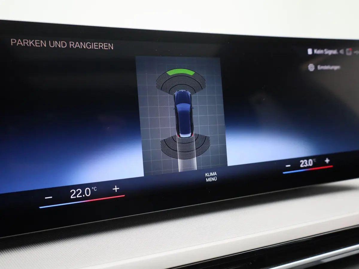 320e | PANORAMADAK | APPLE CARPLAY - ANDROID AUTO | NAVIGATIE | LED VERLICHTING | LICHTMETALEN VELGEN | PARKEERSENSOREN | DAB RADIO | BLUETOOTH |