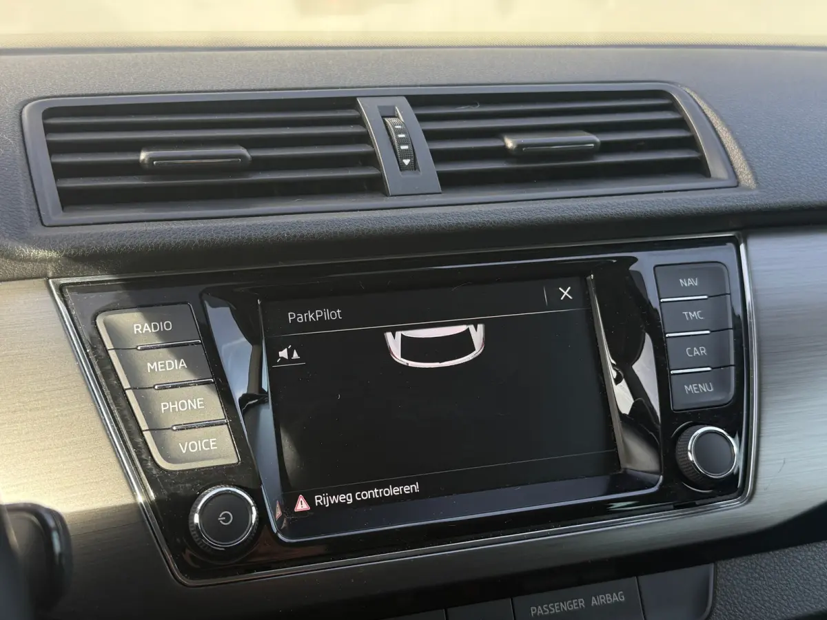 1.0 TSI 95PK Clever Navi|Carplay|PDC|16 Inch