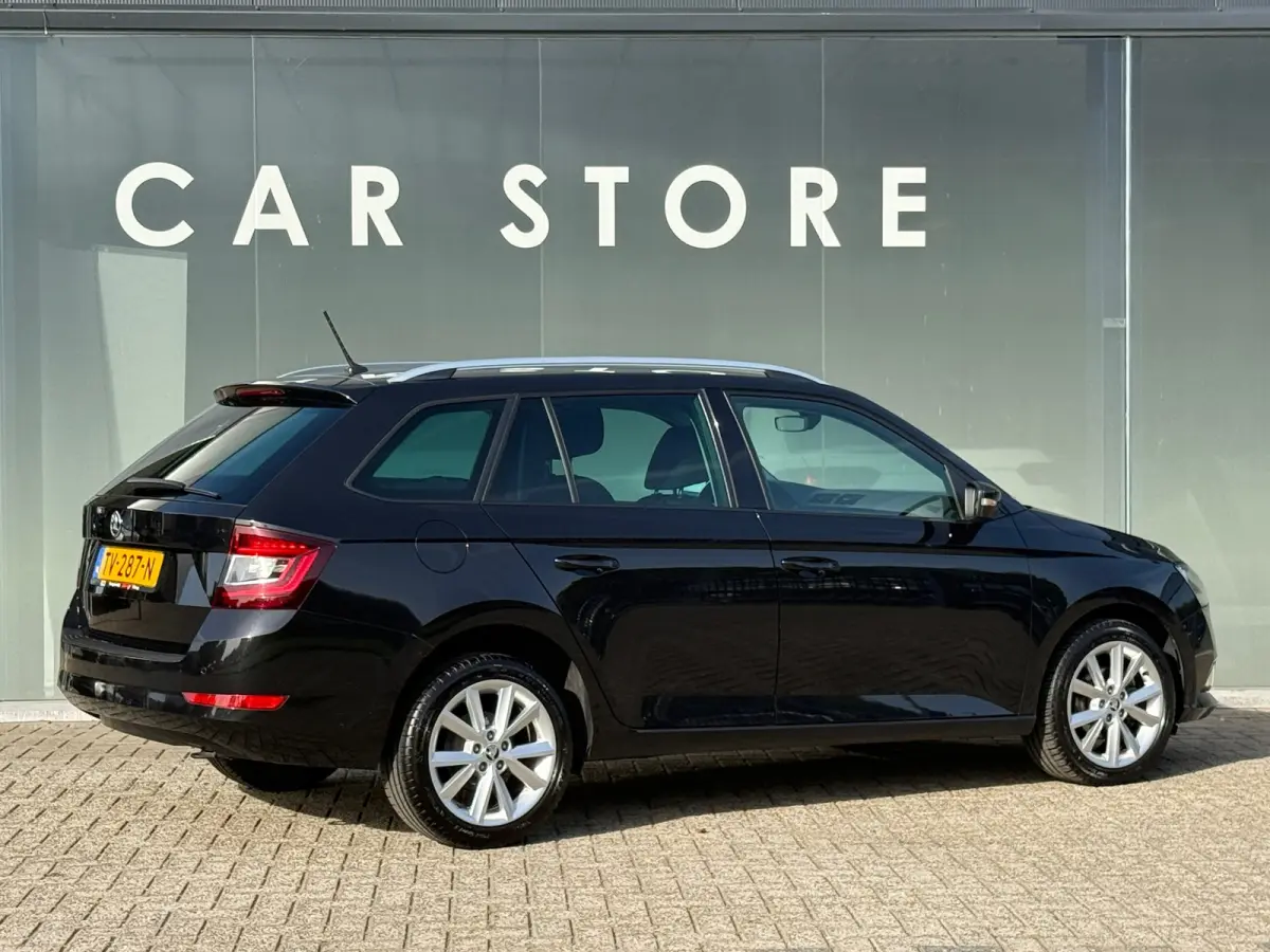 1.0 TSI 95PK Clever Navi|Carplay|PDC|16 Inch