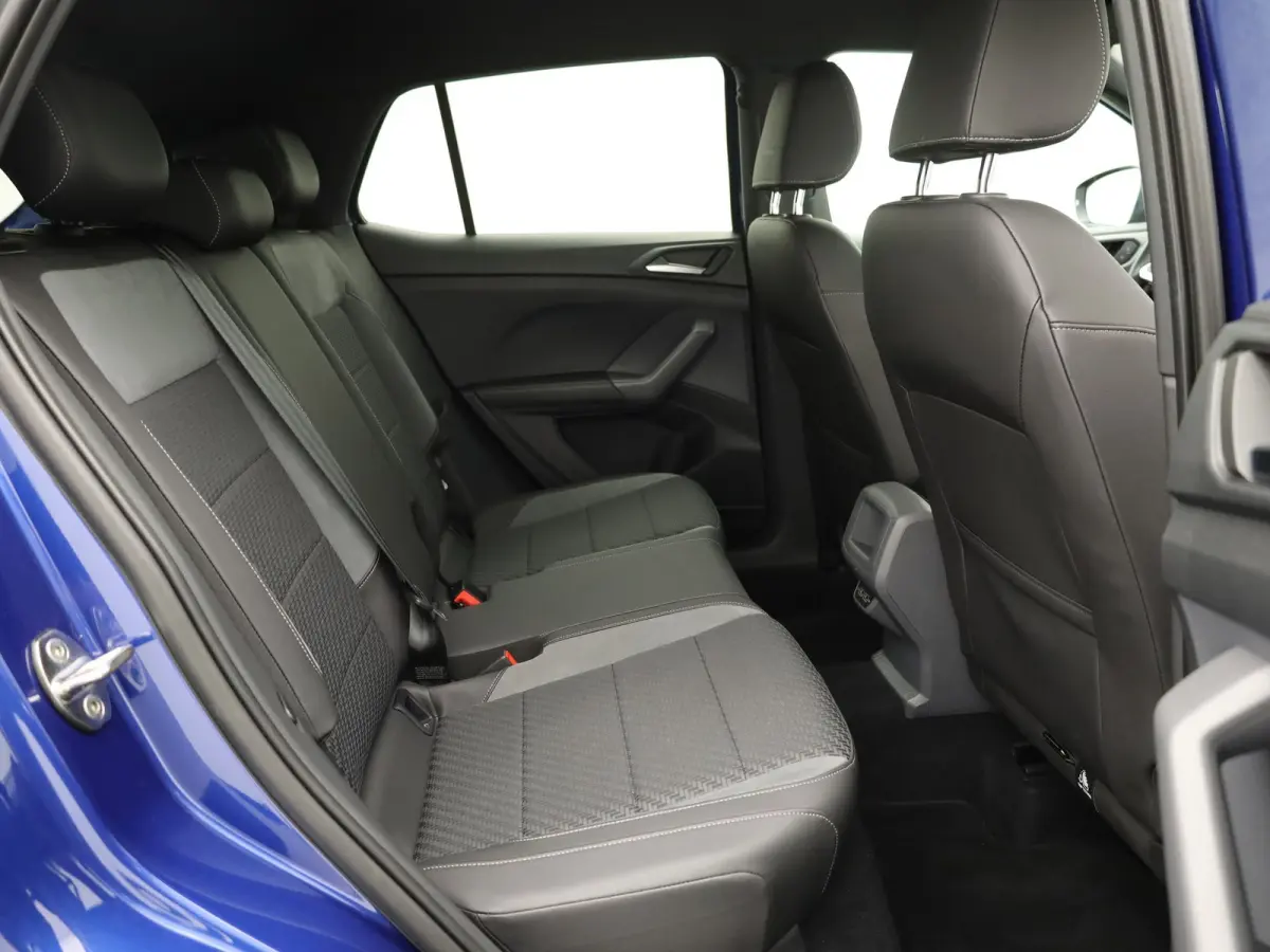 1.0 TSI Style Business R | Camera | Keyless | Trekhaak | Stoelverwarming | Apple / Android | Prijs Rijklaar!!