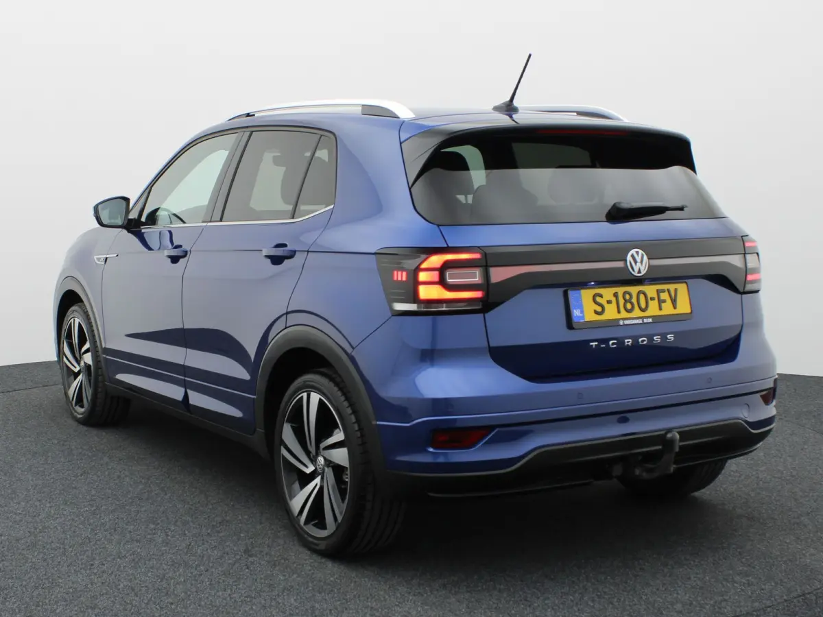 1.0 TSI Style Business R | Camera | Keyless | Trekhaak | Stoelverwarming | Apple / Android | Prijs Rijklaar!!