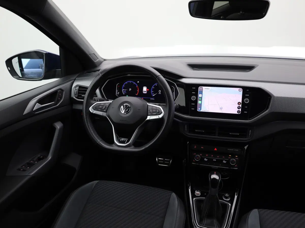1.0 TSI Style Business R | Camera | Keyless | Trekhaak | Stoelverwarming | Apple / Android | Prijs Rijklaar!!