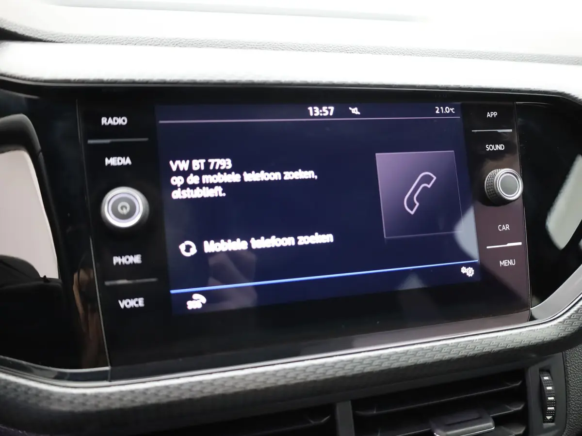 1.0 TSI Style Business R | Camera | Keyless | Trekhaak | Stoelverwarming | Apple / Android | Prijs Rijklaar!!