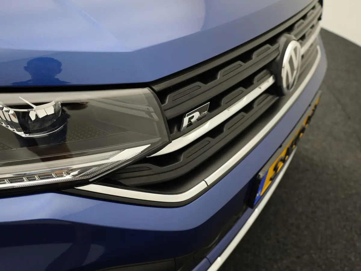 1.0 TSI Style Business R | Camera | Keyless | Trekhaak | Stoelverwarming | Apple / Android | Prijs Rijklaar!!
