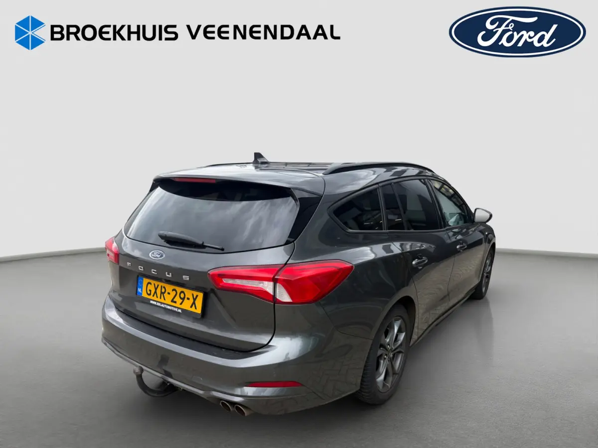 1.5 ST-Line 150pk | Trekhaak | Stoelverwarming | Camera | Apple Carplay |