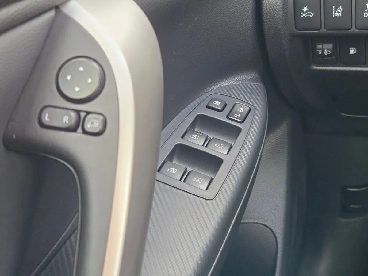 2.4 PHEV Business Executive Adaptive cruise control / apple carplay& android auto / Stoelverwarming voor en achter / stuurverwarming / key less entry/start