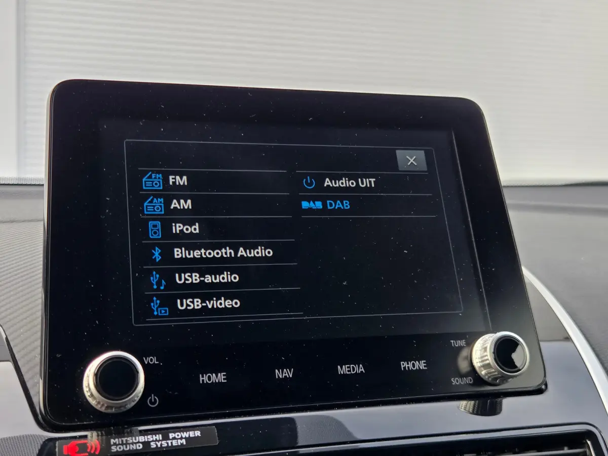 2.4 PHEV Business Executive Adaptive cruise control / apple carplay& android auto / Stoelverwarming voor en achter / stuurverwarming / key less entry/start