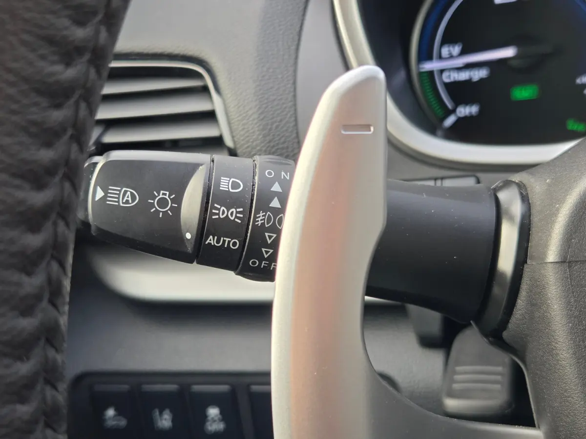 2.4 PHEV Business Executive Adaptive cruise control / apple carplay& android auto / Stoelverwarming voor en achter / stuurverwarming / key less entry/start