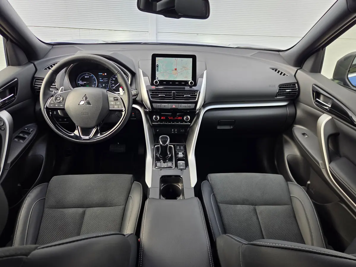 2.4 PHEV Business Executive Adaptive cruise control / apple carplay& android auto / Stoelverwarming voor en achter / stuurverwarming / key less entry/start
