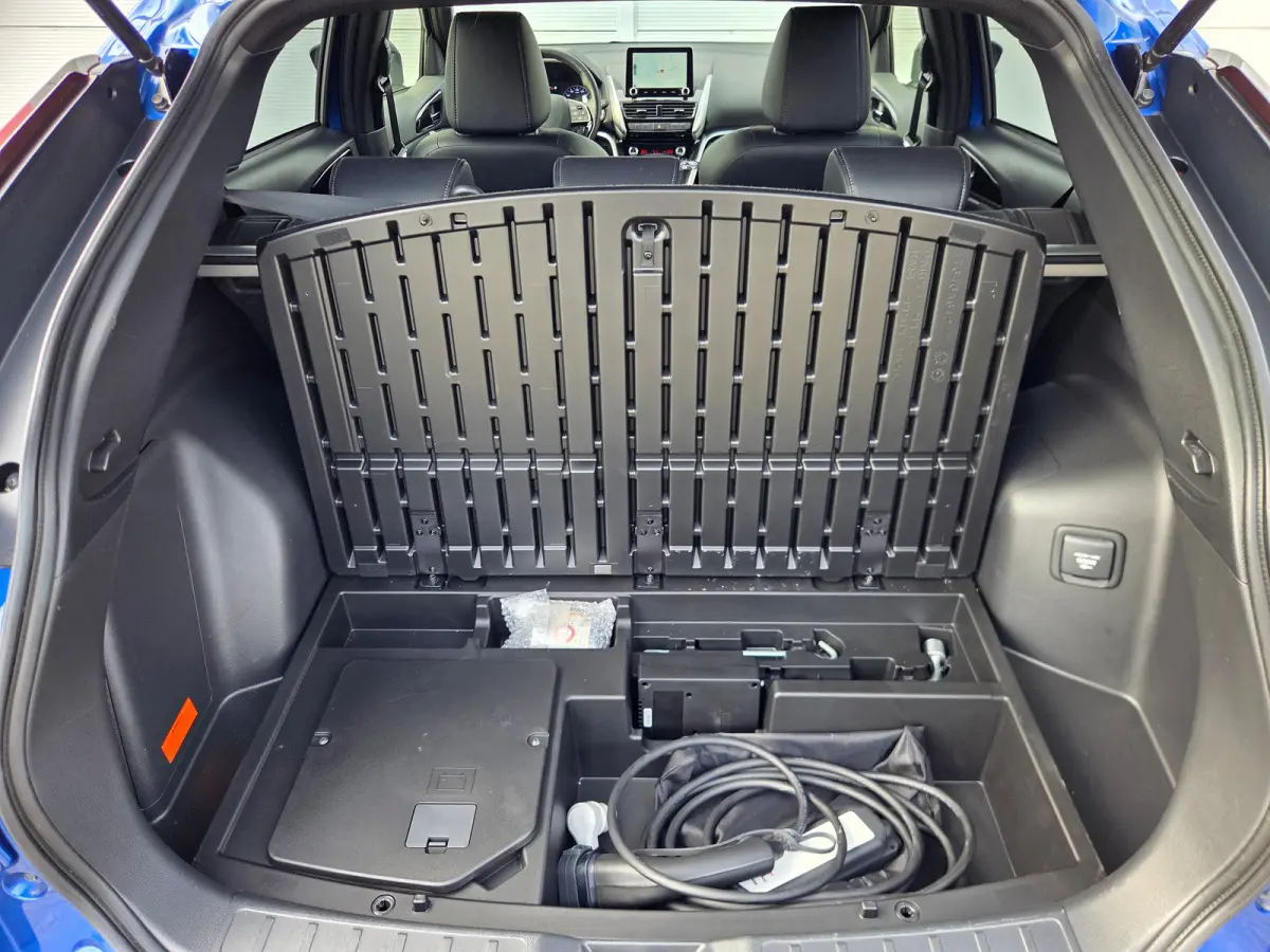 2.4 PHEV Business Executive Adaptive cruise control / apple carplay& android auto / Stoelverwarming voor en achter / stuurverwarming / key less entry/start