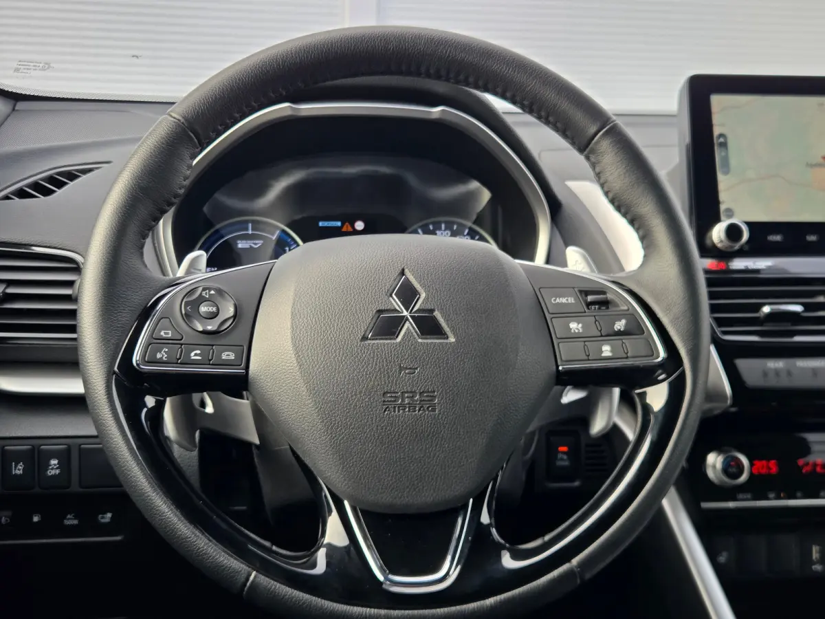 2.4 PHEV Business Executive Adaptive cruise control / apple carplay& android auto / Stoelverwarming voor en achter / stuurverwarming / key less entry/start