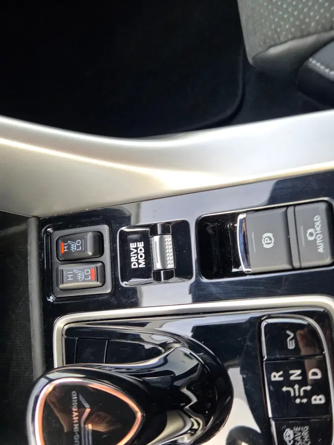 2.4 PHEV Business Executive Adaptive cruise control / apple carplay& android auto / Stoelverwarming voor en achter / stuurverwarming / key less entry/start