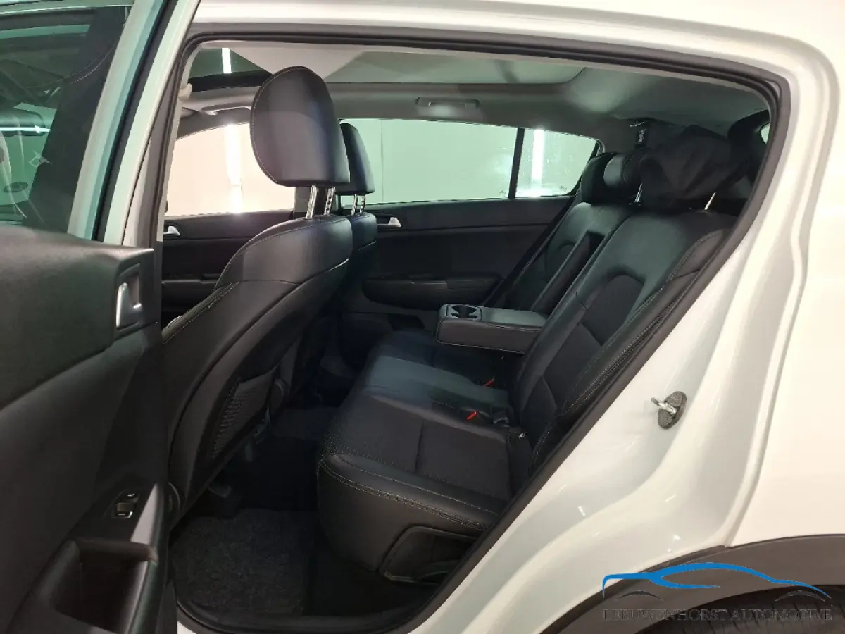 1.6 GDI Black Edition, facelift model, pano, navi, clima, cruise, trekhaak, dealerauto