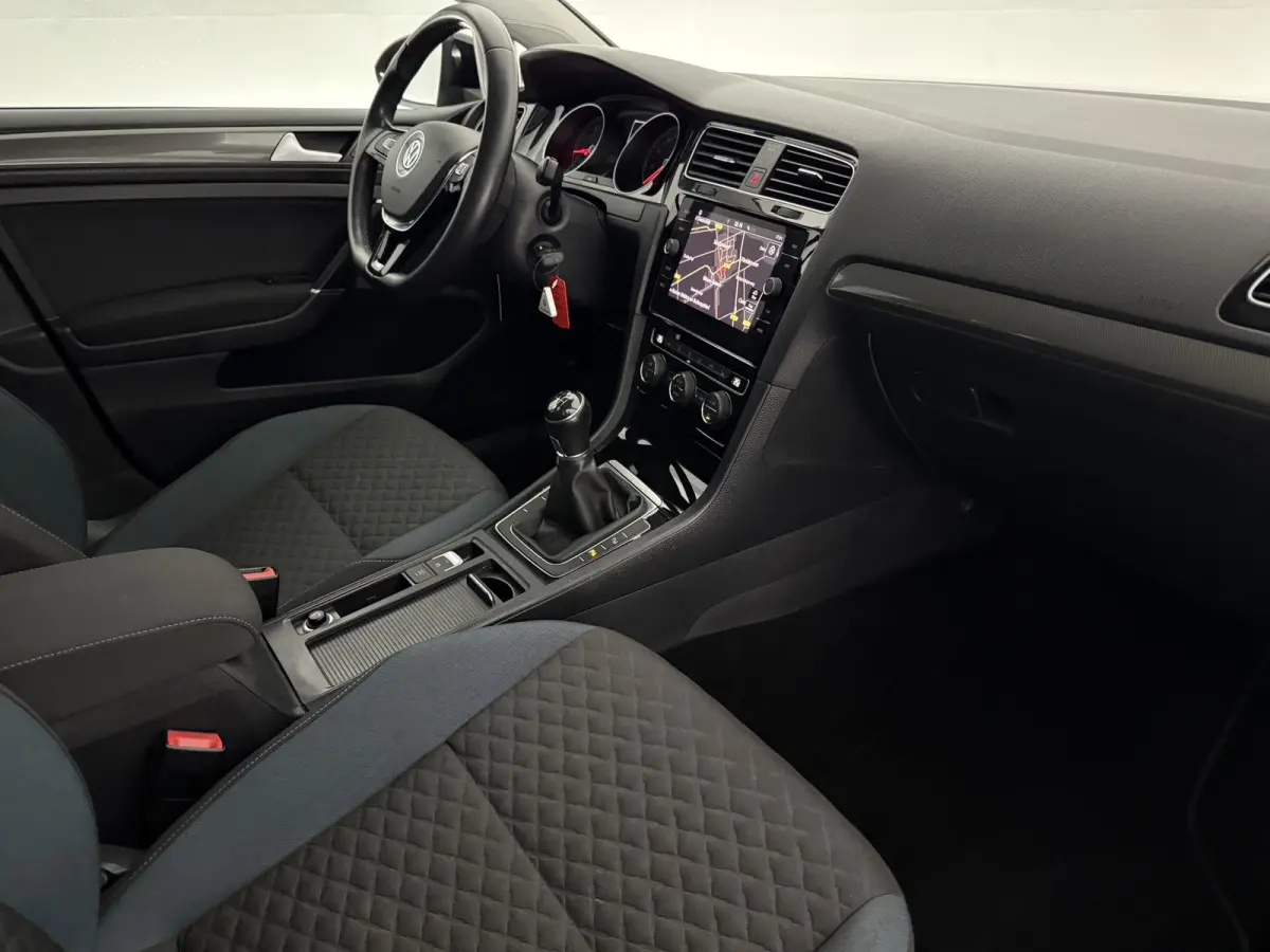 1.0 TSI Highline | Cruise | Carplay | Clima | Navi | LED | Parkeersens.