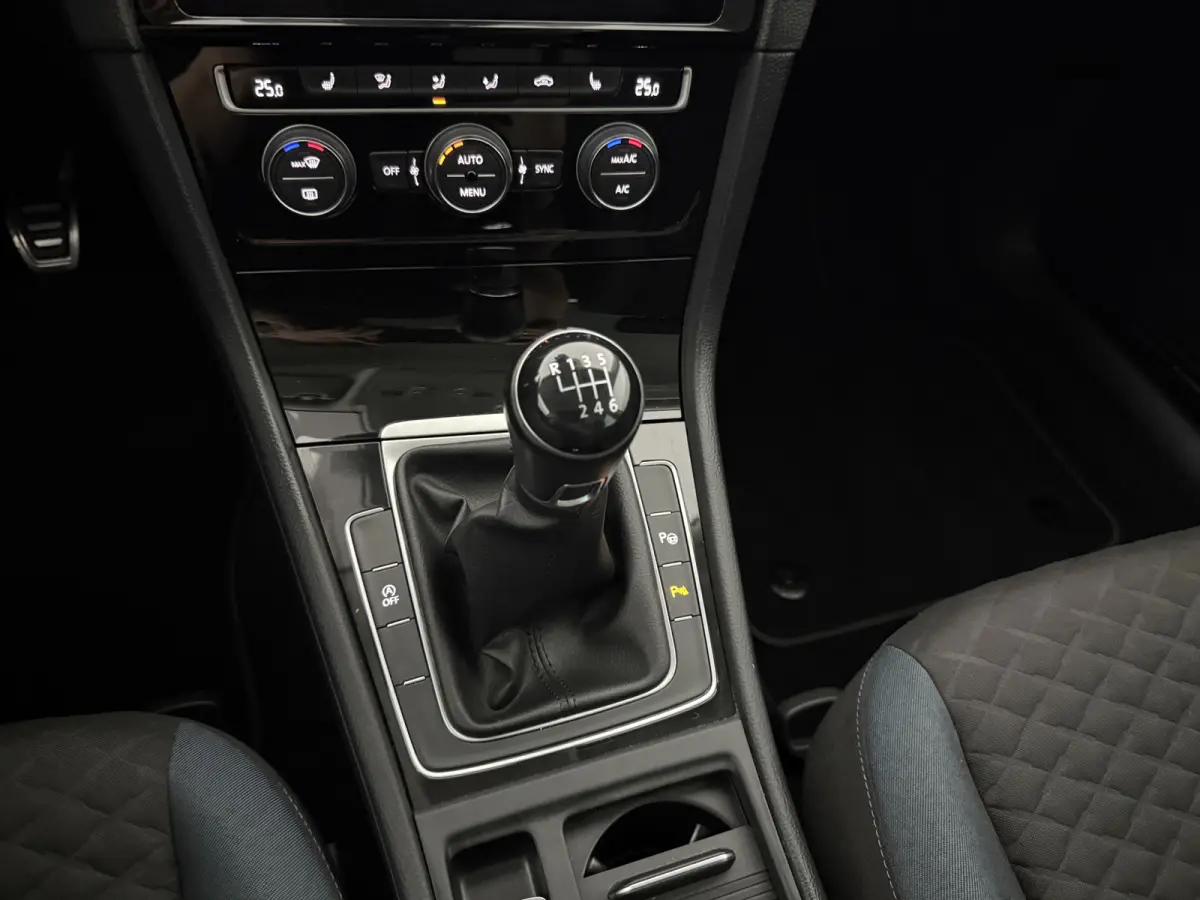 1.0 TSI Highline | Cruise | Carplay | Clima | Navi | LED | Parkeersens.
