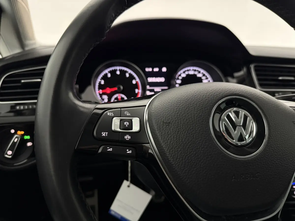 1.0 TSI Highline | Cruise | Carplay | Clima | Navi | LED | Parkeersens.
