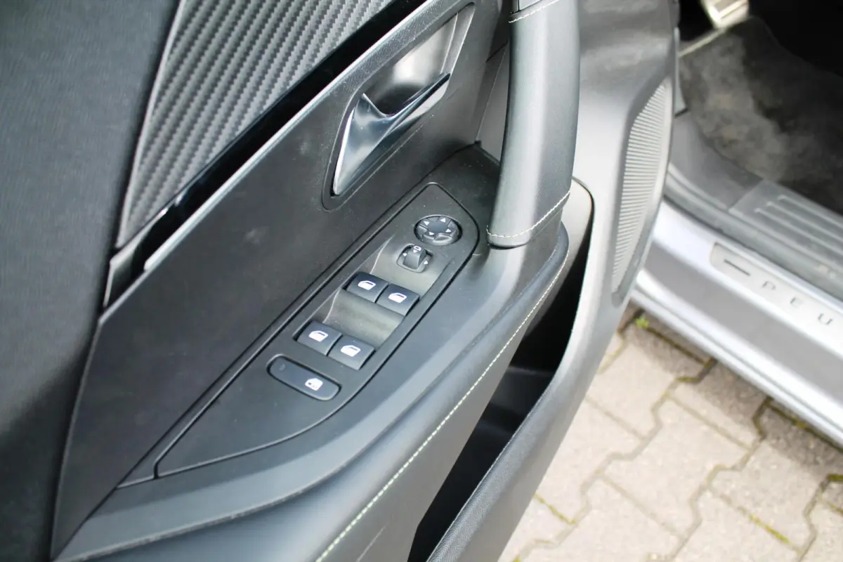 1.2 PureTech GT Automaat | Camera | Blindspot | Navi