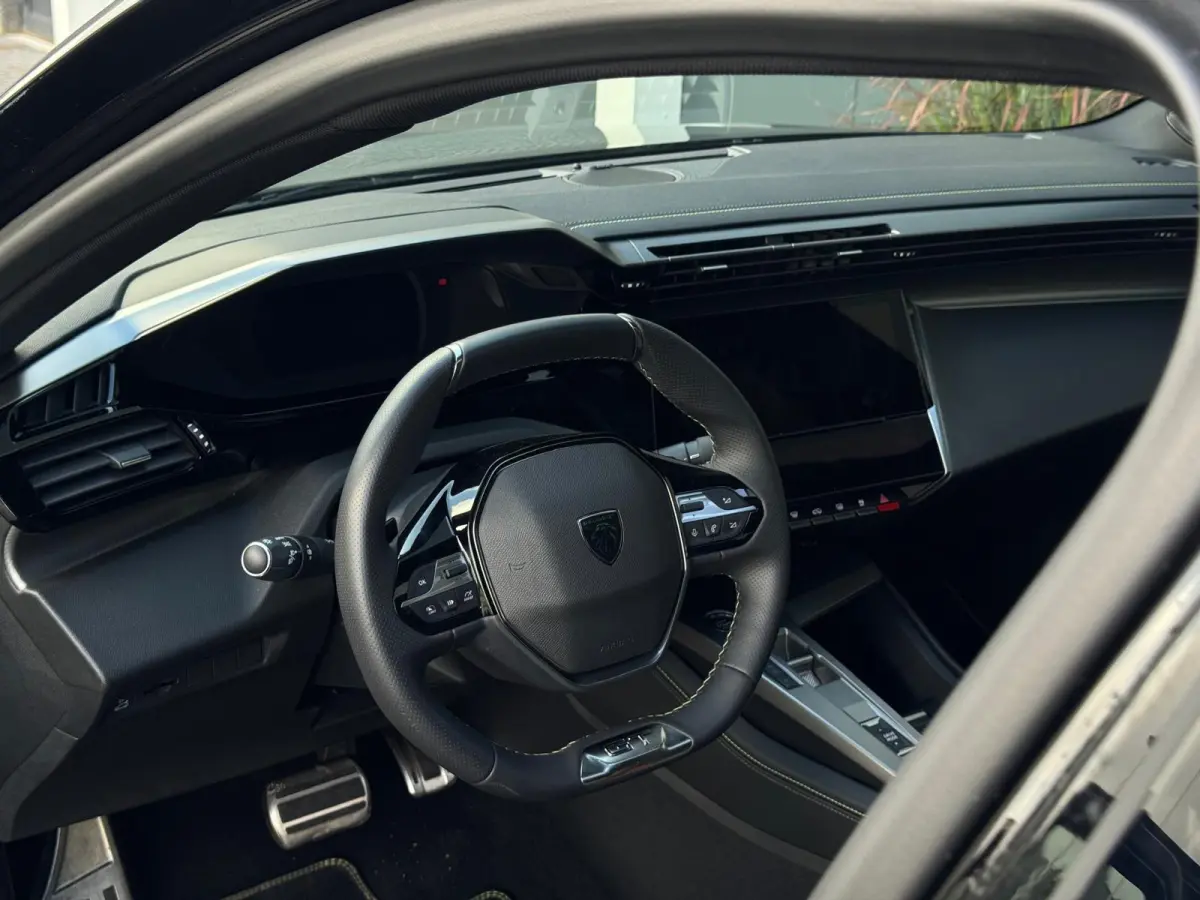 1.2 Hybrid GT | Pano | NAVI | 360 Camera| Memory | Leder