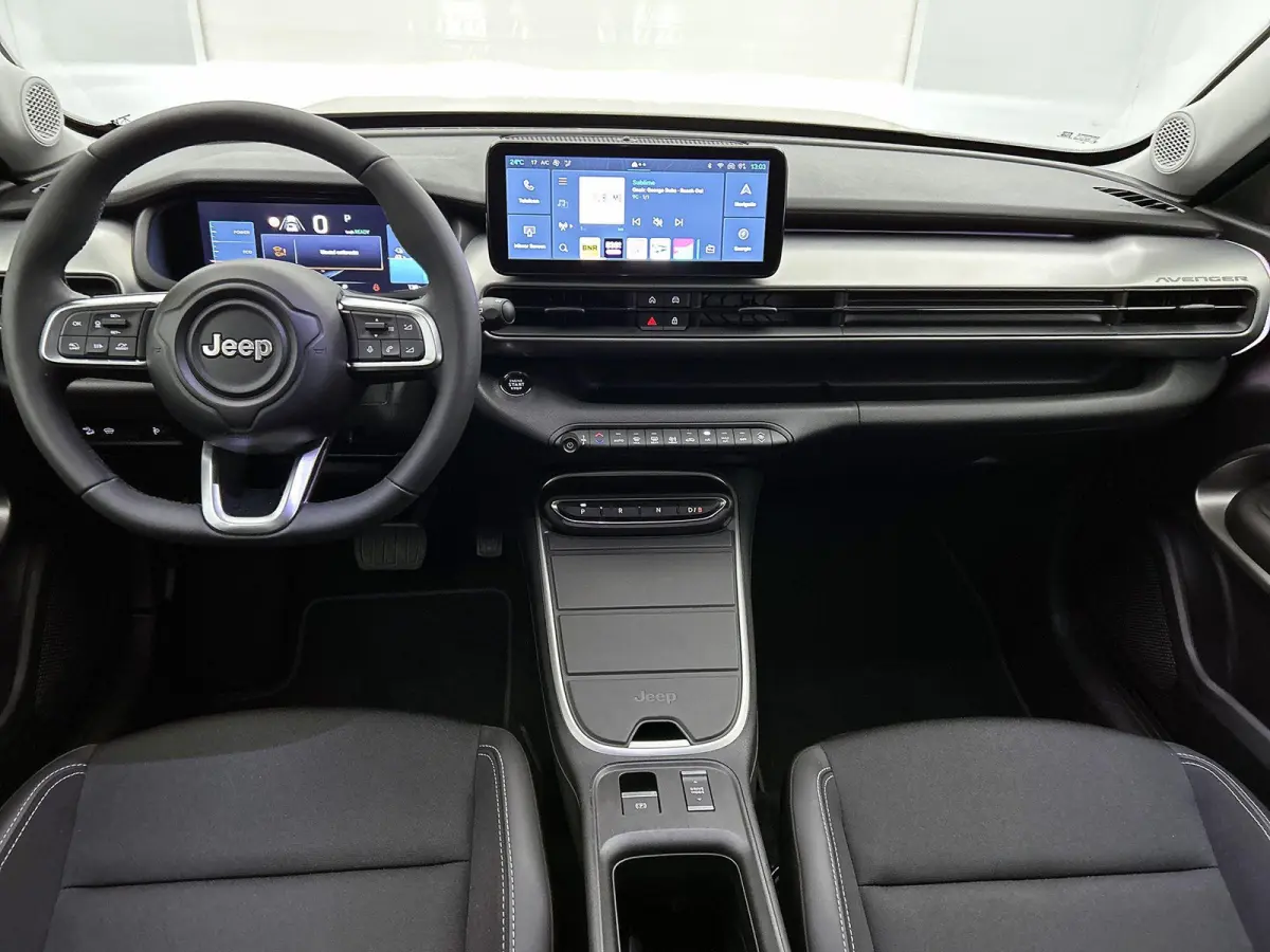 156pk Summit 54 kWh Automaat | Elektrische Klep | Adaptieve Cruise Control | ACCU 97% | Climate Control | Navigatie | 3 Fase | full-LED | 18"LMV | Dodehoekdetectie | Apple Carplay/Android Au