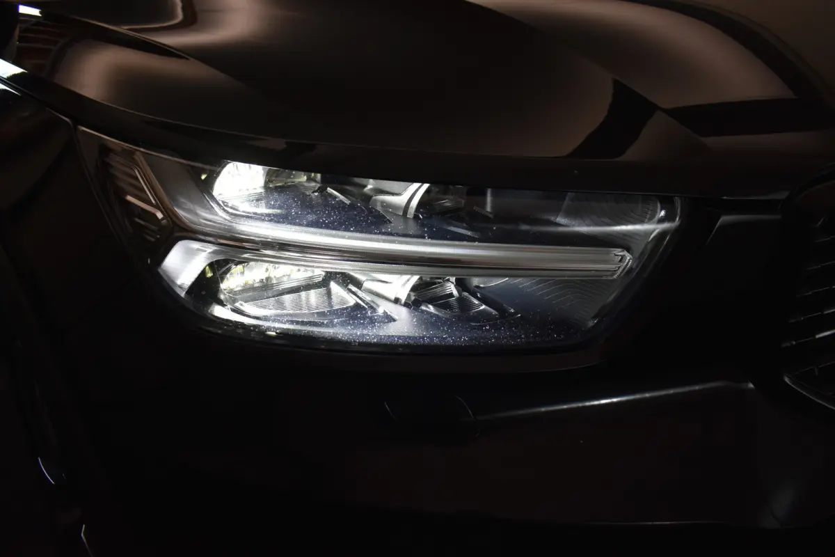 1.5 T4 Inscription 360°Cam R-Design El Trekh +aKlep Pano Stoel+Stuur verwarming