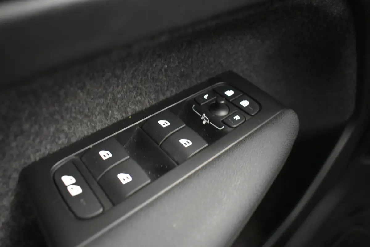 1.5 T4 Inscription 360°Cam R-Design El Trekh +aKlep Pano Stoel+Stuur verwarming
