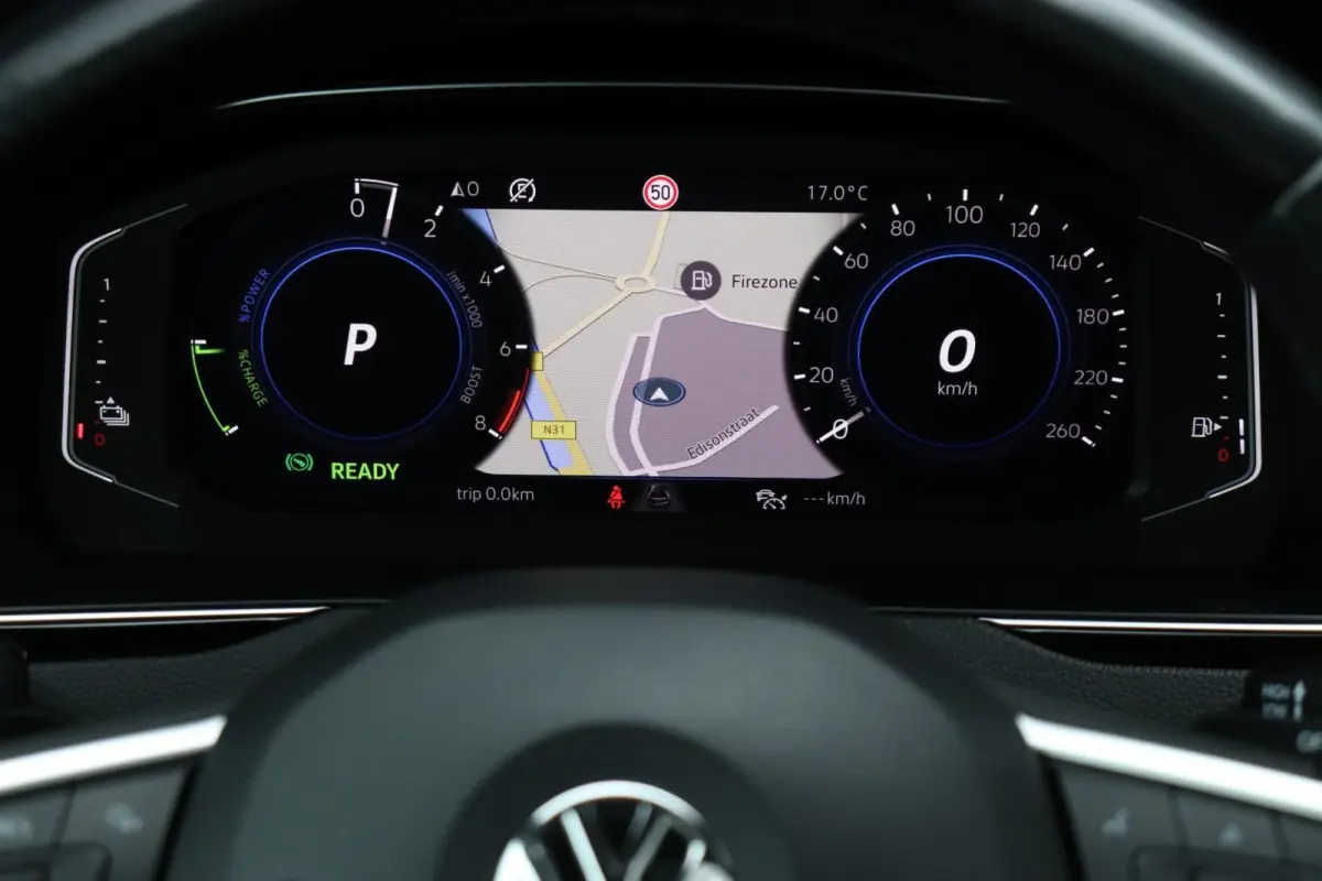 1.4 TSI PHEV GTE / 218PK / ACC / Virtual Cockpit / Pano / Camera / Keyless / 17"!