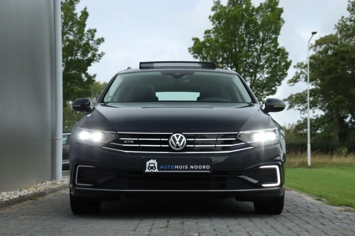 1.4 TSI PHEV GTE / 218PK / ACC / Virtual Cockpit / Pano / Camera / Keyless / 17"!