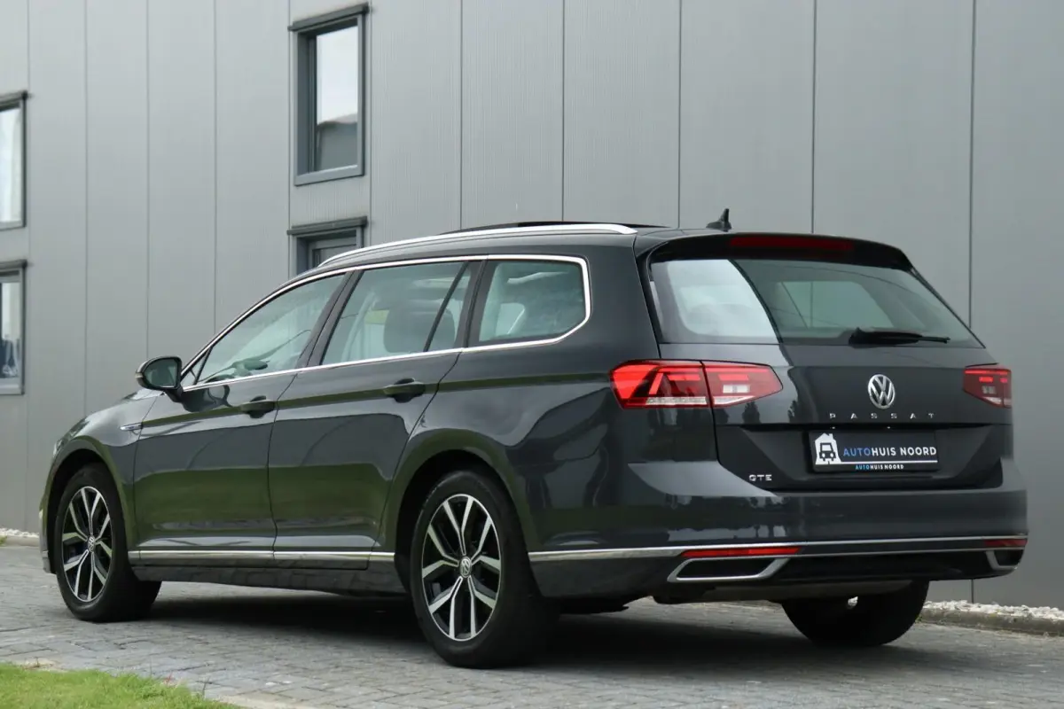 1.4 TSI PHEV GTE / 218PK / ACC / Virtual Cockpit / Pano / Camera / Keyless / 17"!
