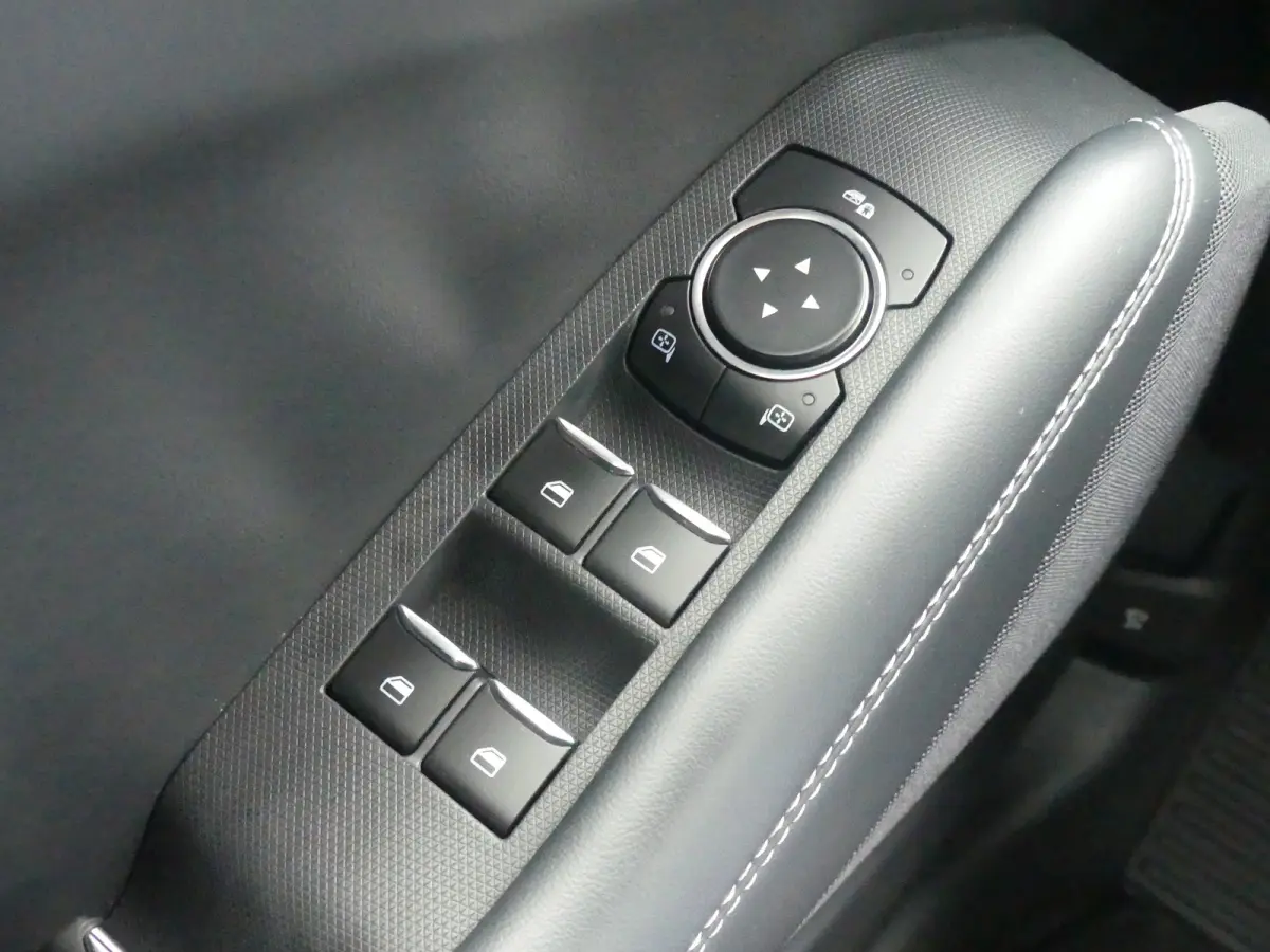 Extended RWD 98 kWh | SOH 94% | ADAPTIVE CRUISE | DODEHOEKDETECTIE | CAMERA | STUUR+STOEL+VOORRUITVERWARMING | PARKEERSENSOREN V+A | NAVI | APPLE CARPLAY / ANDROID AUTO | LMV 18" |