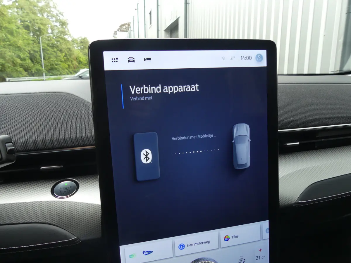 Extended RWD 98 kWh | SOH 94% | ADAPTIVE CRUISE | DODEHOEKDETECTIE | CAMERA | STUUR+STOEL+VOORRUITVERWARMING | PARKEERSENSOREN V+A | NAVI | APPLE CARPLAY / ANDROID AUTO | LMV 18" |