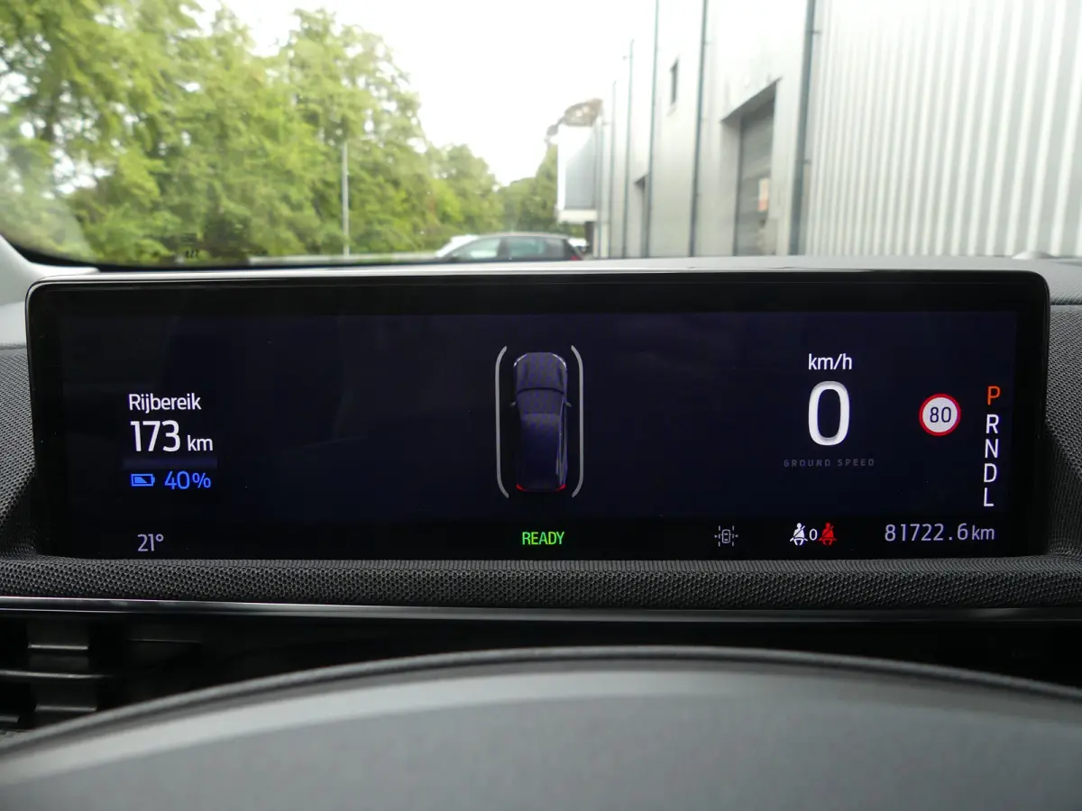 Extended RWD 98 kWh | SOH 94% | ADAPTIVE CRUISE | DODEHOEKDETECTIE | CAMERA | STUUR+STOEL+VOORRUITVERWARMING | PARKEERSENSOREN V+A | NAVI | APPLE CARPLAY / ANDROID AUTO | LMV 18" |