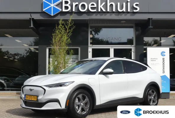 Extended RWD 98 kWh | SOH 94% | ADAPTIVE CRUISE | DODEHOEKDETECTIE | CAMERA | STUUR+STOEL+VOORRUITVERWARMING | PARKEERSENSOREN V+A | NAVI | APPLE CARPLAY / ANDROID AUTO | LMV 18" |