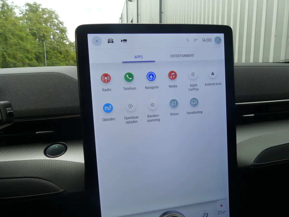 Extended RWD 98 kWh | SOH 94% | ADAPTIVE CRUISE | DODEHOEKDETECTIE | CAMERA | STUUR+STOEL+VOORRUITVERWARMING | PARKEERSENSOREN V+A | NAVI | APPLE CARPLAY / ANDROID AUTO | LMV 18" |