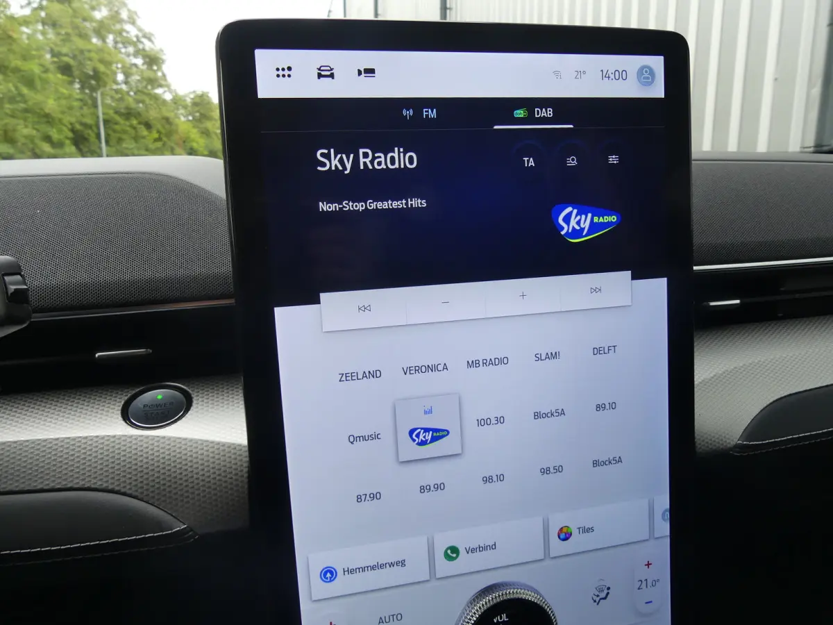 Extended RWD 98 kWh | SOH 94% | ADAPTIVE CRUISE | DODEHOEKDETECTIE | CAMERA | STUUR+STOEL+VOORRUITVERWARMING | PARKEERSENSOREN V+A | NAVI | APPLE CARPLAY / ANDROID AUTO | LMV 18" |