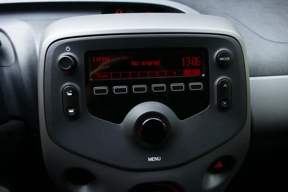 1.0 e-VTi Active / AIRCO / LED / PACK DYNAMIC / BLUETOOTH / 1E EIGENAAR / SCHITTERENDE STAAT !!