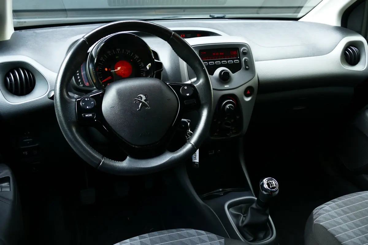 1.0 e-VTi Active / AIRCO / LED / PACK DYNAMIC / BLUETOOTH / 1E EIGENAAR / SCHITTERENDE STAAT !!