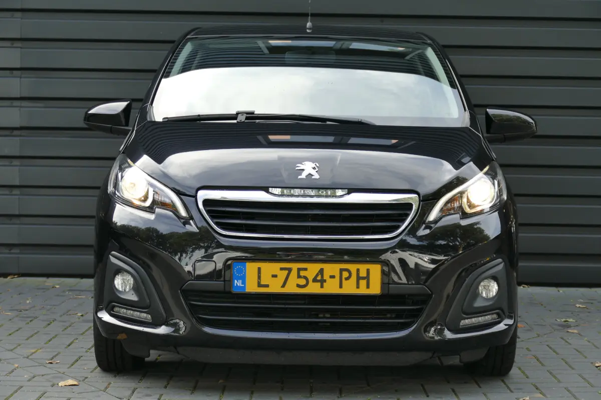 1.0 e-VTi Active / AIRCO / LED / PACK DYNAMIC / BLUETOOTH / 1E EIGENAAR / SCHITTERENDE STAAT !!
