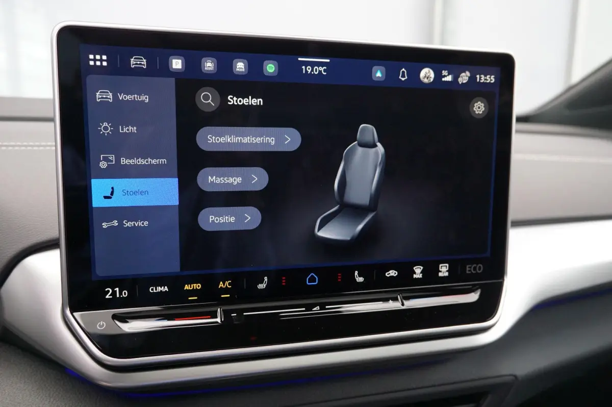 286pk Limited Edition Plus 77 kWh | Panoramadak | Trekhaak | Massage