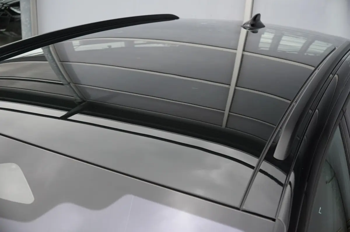 286pk Limited Edition Plus 77 kWh | Panoramadak | Trekhaak | Massage
