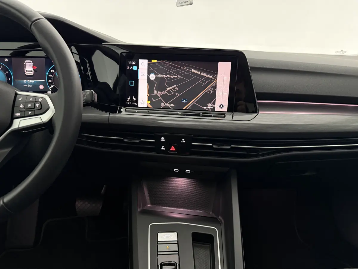 1.5 eTSI | Pano | Virtual | Camera | Sfeer | Cruise | Memory | Carplay | Navi | Stoel/Stuurverw. | NAP