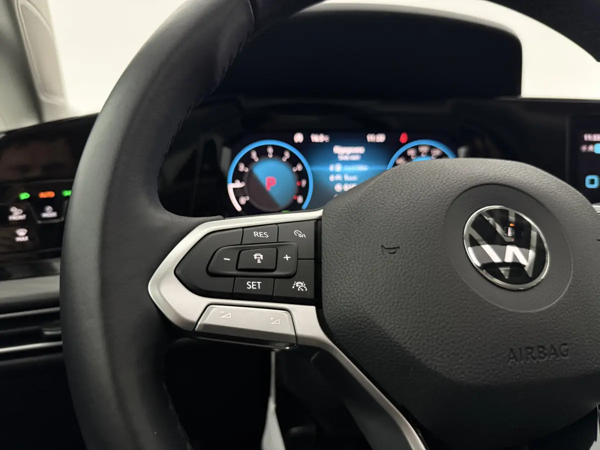 1.5 eTSI | Pano | Virtual | Camera | Sfeer | Cruise | Memory | Carplay | Navi | Stoel/Stuurverw. | NAP