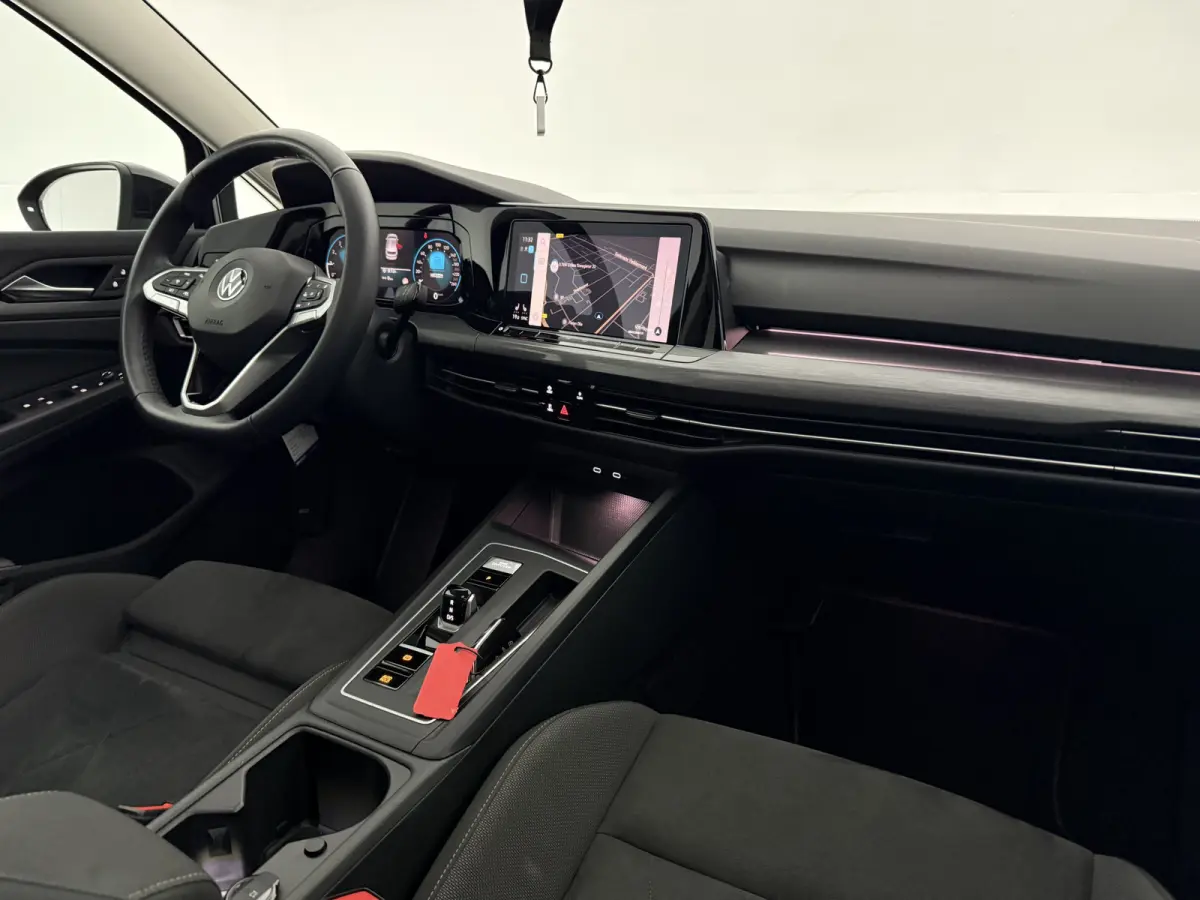 1.5 eTSI | Pano | Virtual | Camera | Sfeer | Cruise | Memory | Carplay | Navi | Stoel/Stuurverw. | NAP