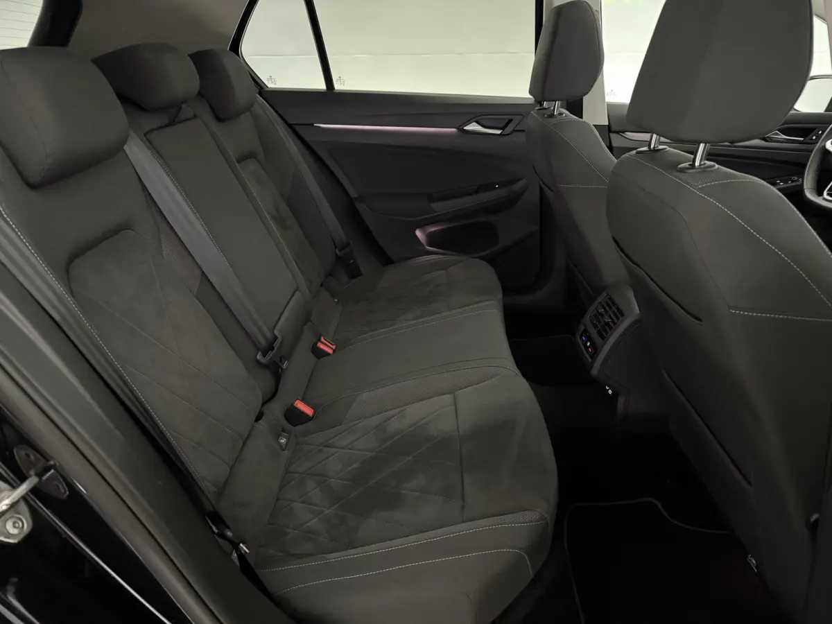 1.5 eTSI | Pano | Virtual | Camera | Sfeer | Cruise | Memory | Carplay | Navi | Stoel/Stuurverw. | NAP