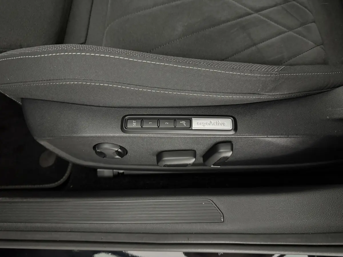 1.5 eTSI | Pano | Virtual | Camera | Sfeer | Cruise | Memory | Carplay | Navi | Stoel/Stuurverw. | NAP