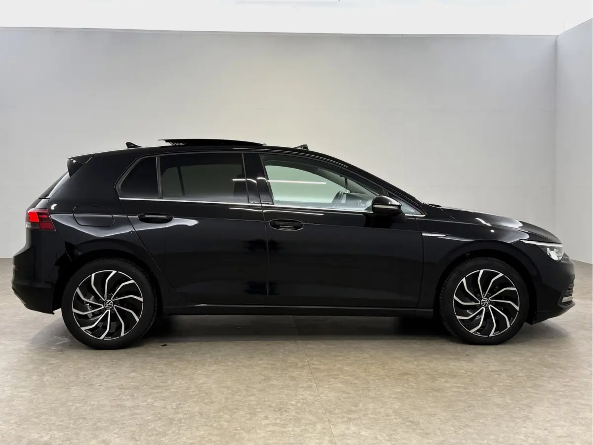 1.5 eTSI | Pano | Virtual | Camera | Sfeer | Cruise | Memory | Carplay | Navi | Stoel/Stuurverw. | NAP