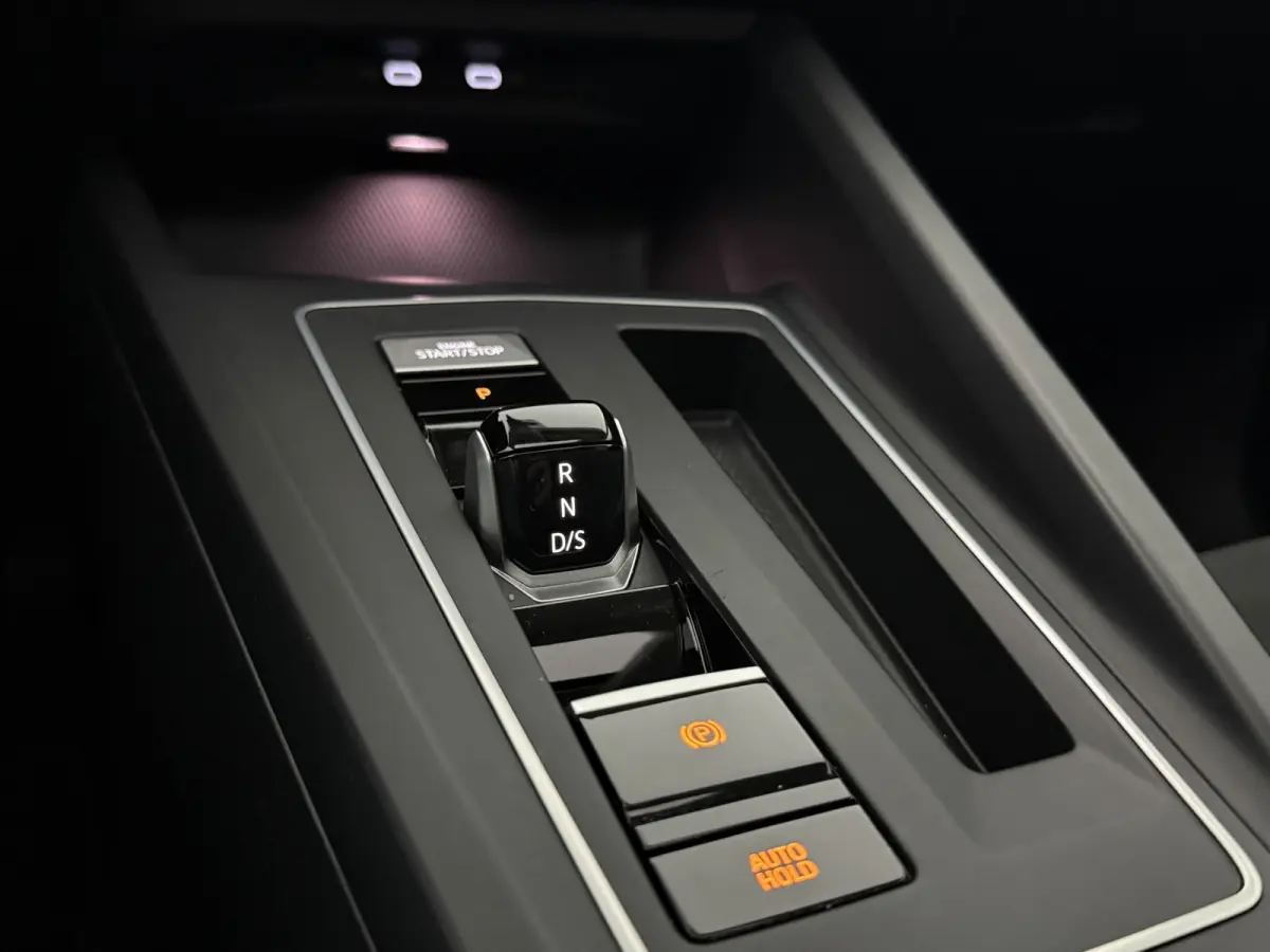1.5 eTSI | Pano | Virtual | Camera | Sfeer | Cruise | Memory | Carplay | Navi | Stoel/Stuurverw. | NAP